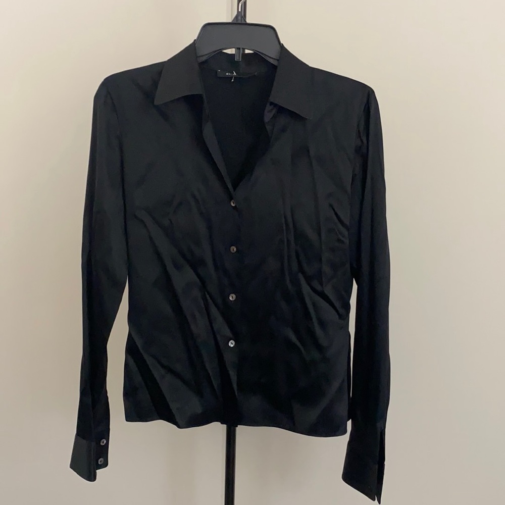 Elie Tahari Silk black top